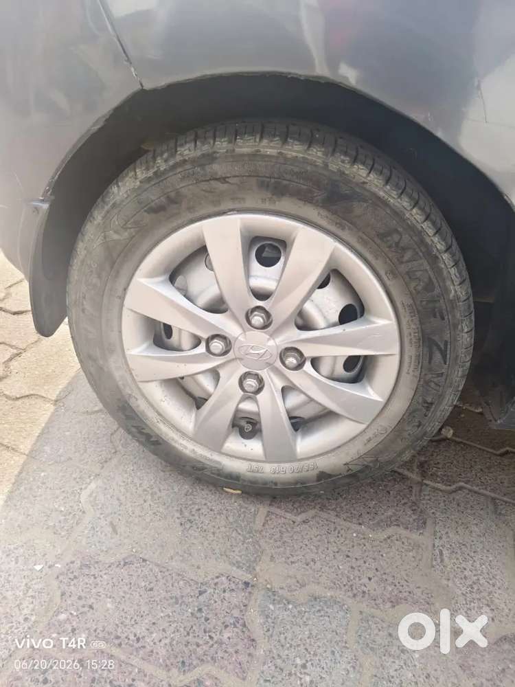 New Car Leni H Car Ekdam Fresh H Koi Kami Nahi H