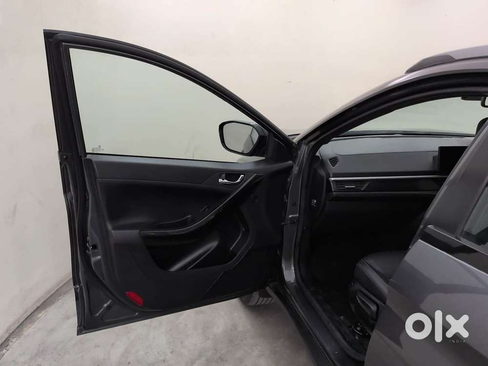 Tata Nexon Fearless Plus S 1.2 Revotron Petrol 6mt Dt, 2024, Petrol
