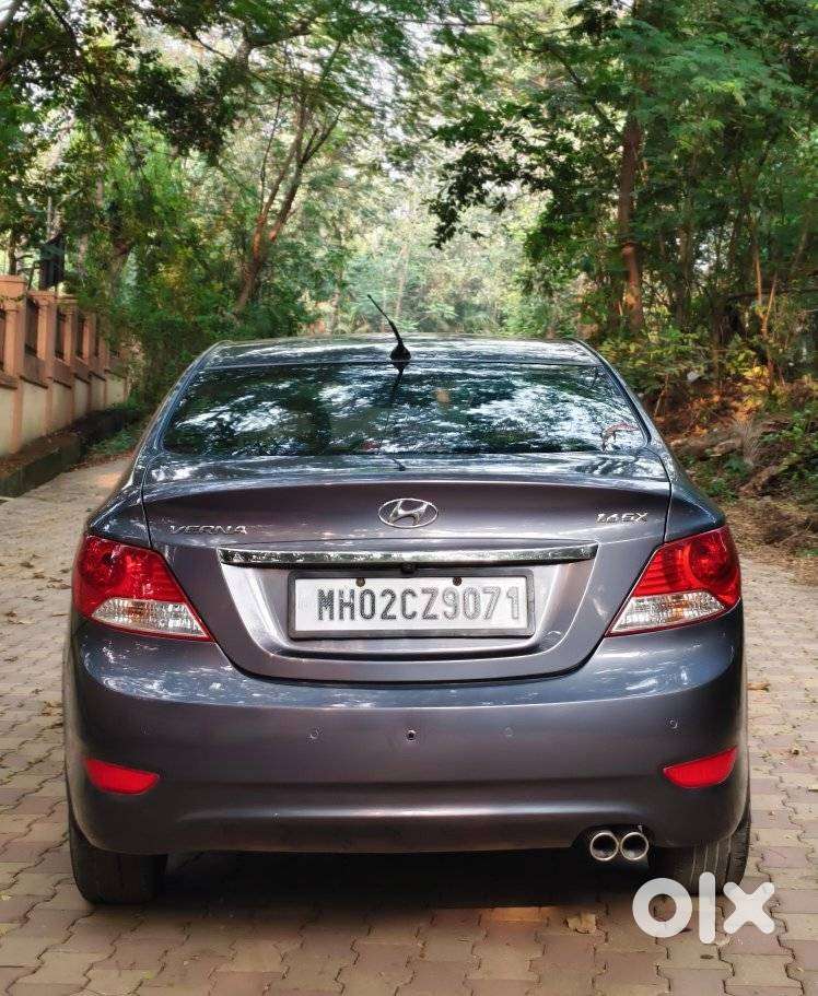 Hyundai Fluidic Verna