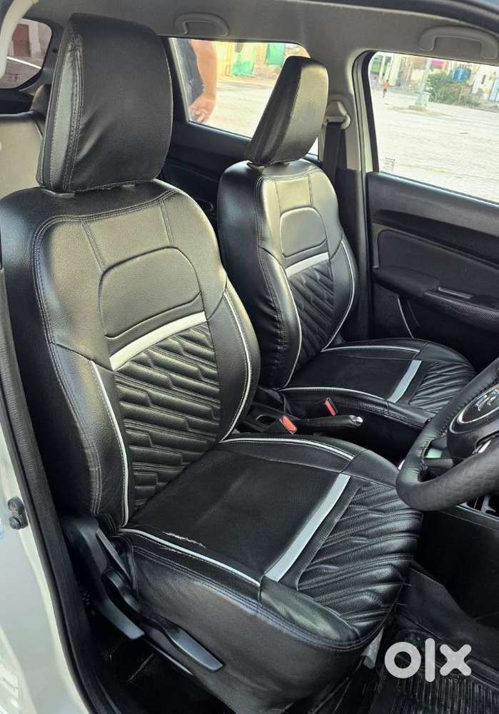 Maruti Suzuki Swift Vxi + Manual, 2022, Petrol