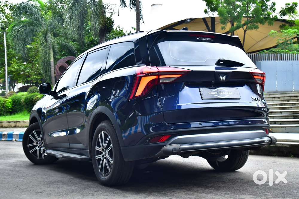 Mahindra Xuv700 Ax7l 6 Str At, 2023, Diesel