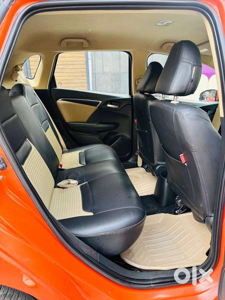 Honda Jazz V Cvt, 2015, Petrol