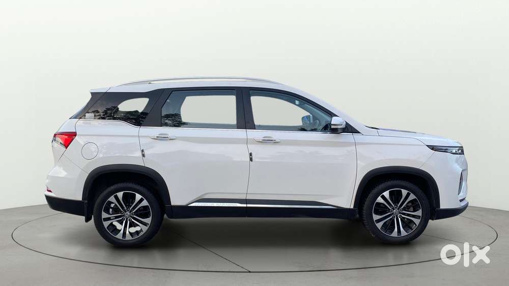 Mg Hector Plus 1.5 Sharp Turbo Cvt 6 Str, 2022, Petrol