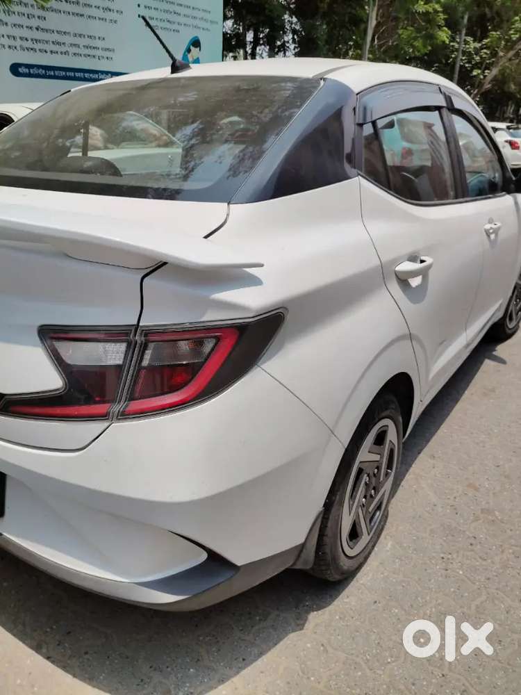 Hyundai Aura 2023 Petrol 22000 Km Driven