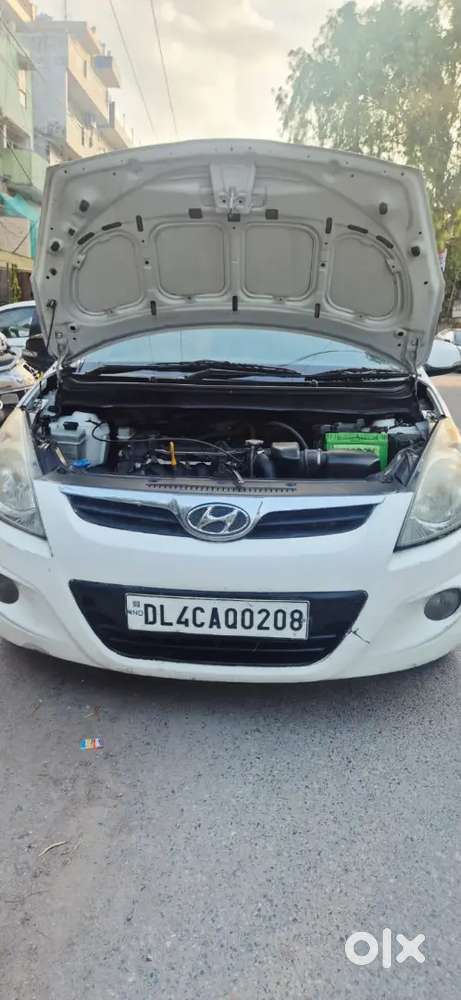 Hyundai I20 2011 Petrol Well Maintained