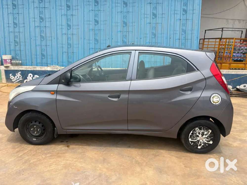 Hyundai Eon 2012 Petrol Well Maintained