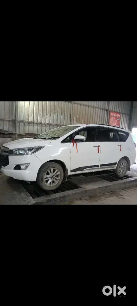 Toyota Innova Crysta 2018 Diesel Manual