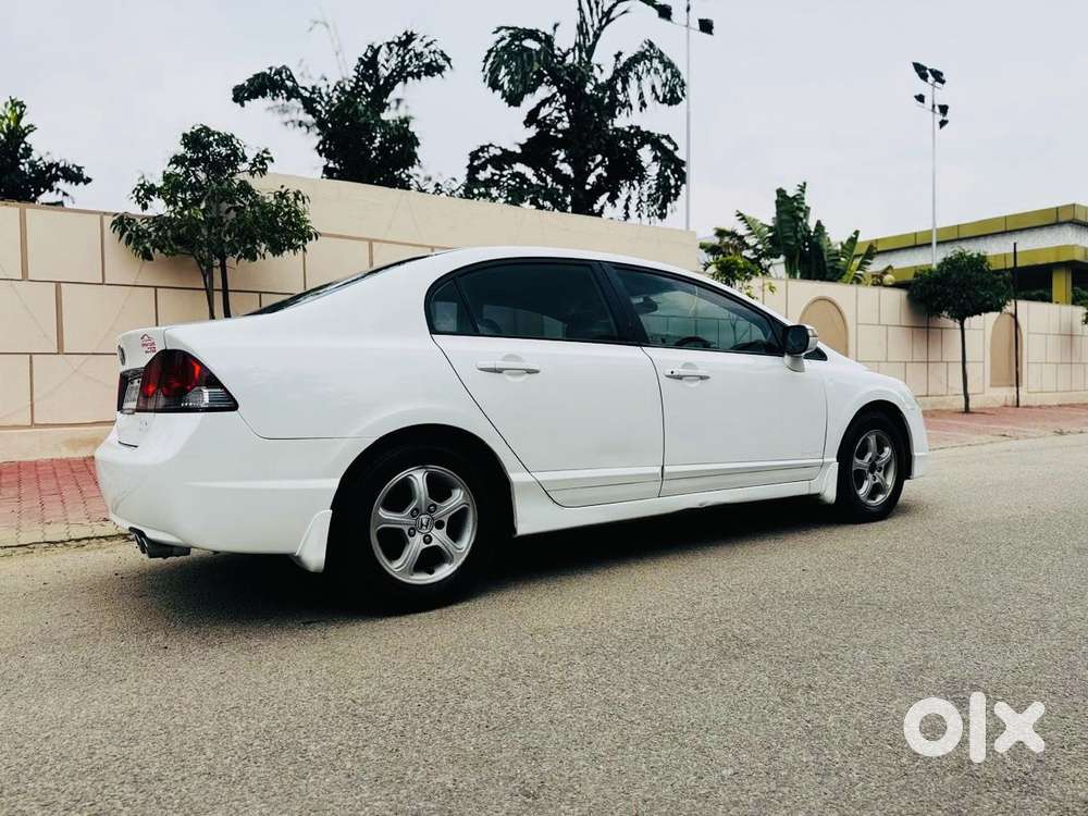 Honda Civic 1.8 V Mt, 2012, Cng & Hybrids
