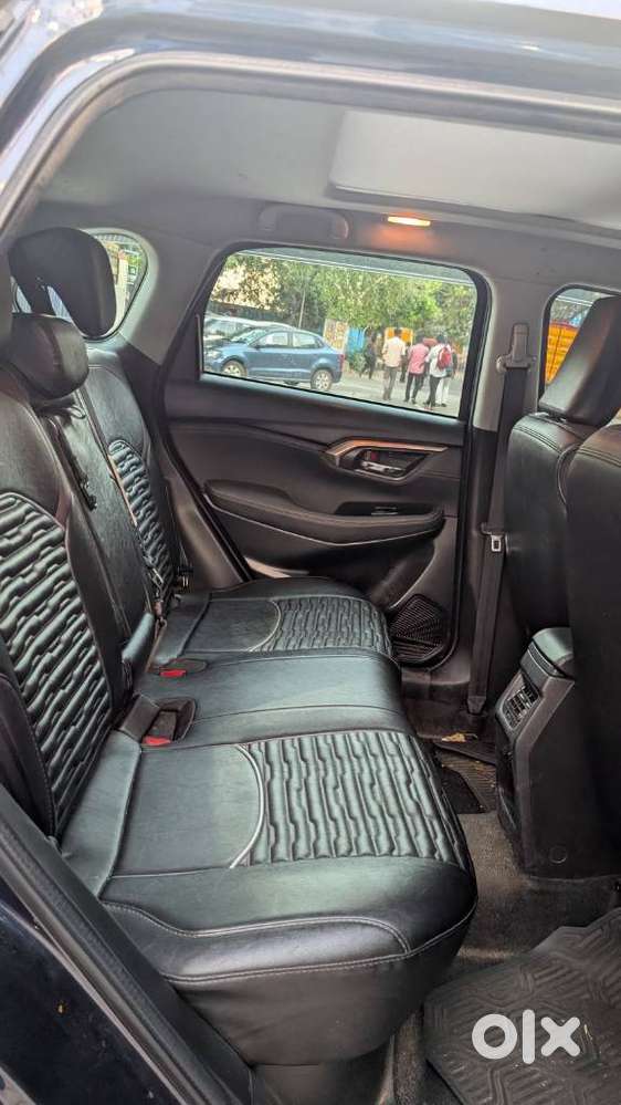 Maruti Suzuki Grand Vitara 1.5 Zeta Plus Intelligent Hybrid Ecvt, 20..