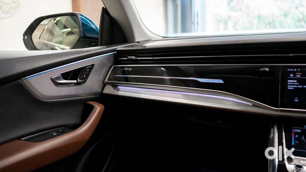 Audi Q8 Limited Edition, 2022, Petrol