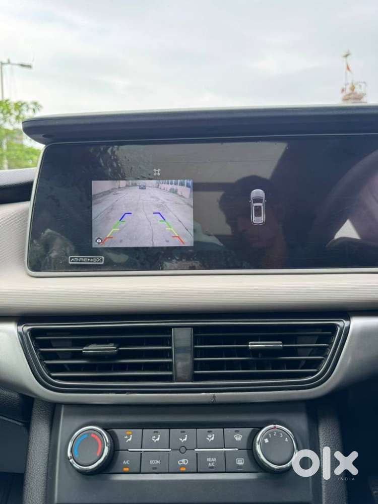 Mahindra Xuv700 2.2 Ax 5 Diesel At 7 Str, 2023, Diesel