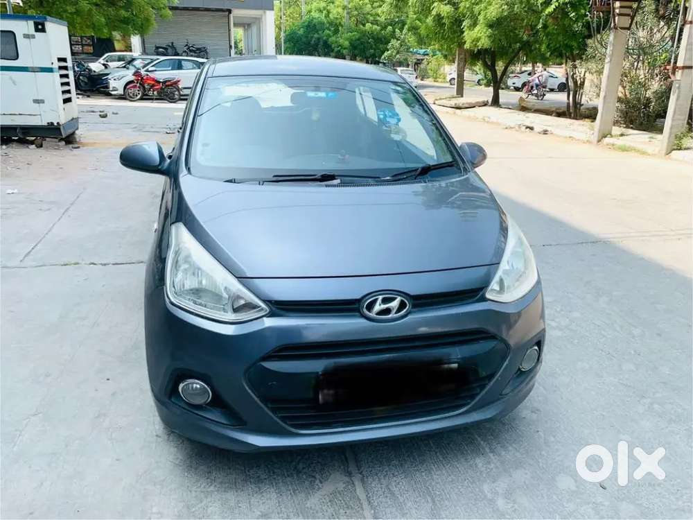 Hyundai Grand I10 2015 Car