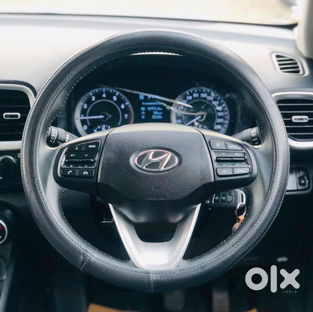 Hyundai Venue 1.0 Sx Turbo Imt, 2022, Petrol