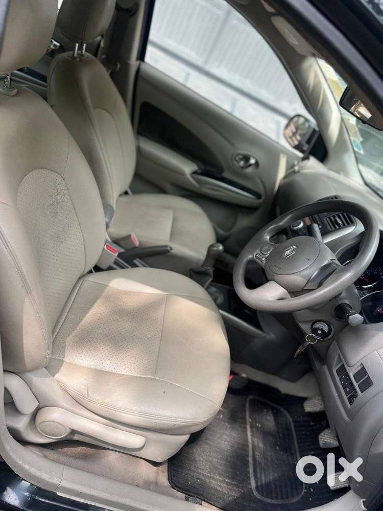 Renault Scala Rxl Petrol, 2013, Petrol