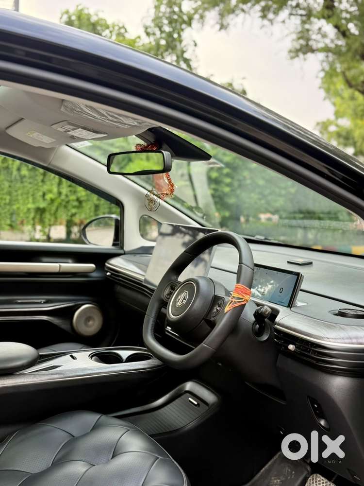 Mg Windsor Ev Essence, 2024, Electric