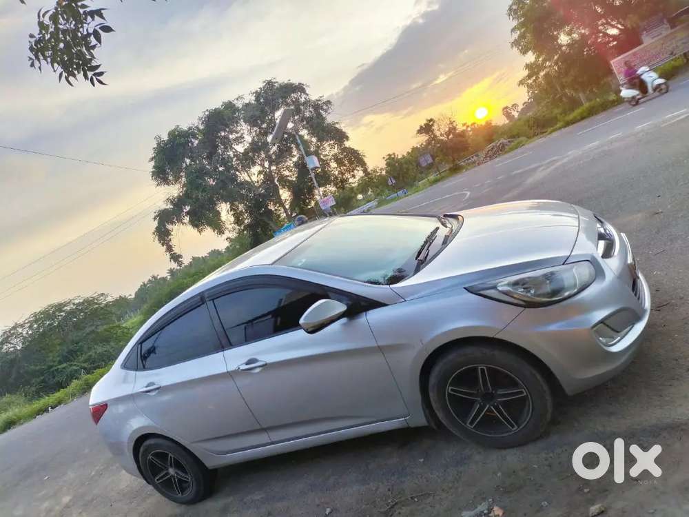 Hyundai Verna 2013