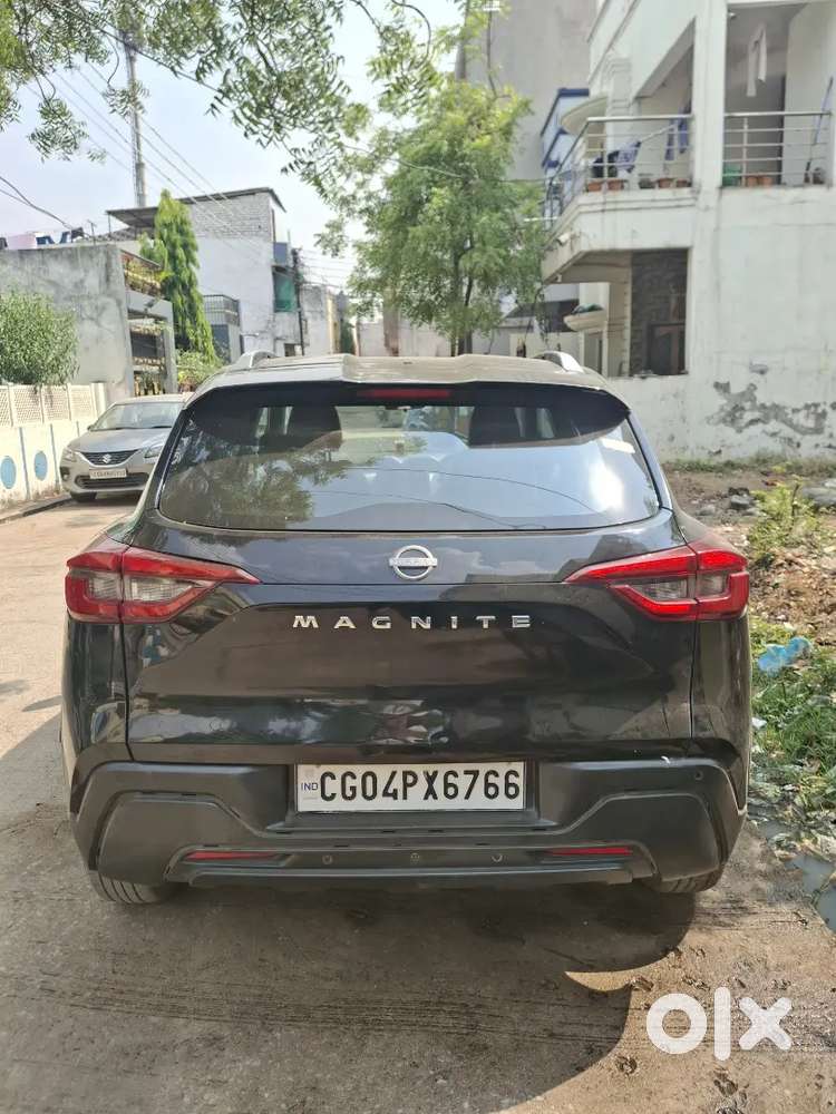 Nissan Magnite 2024 Petrol 28000 Km Driven
