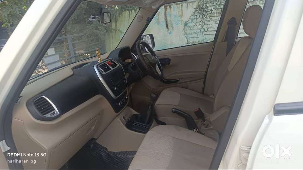Mahindra Bolero Neo 2024 N8 Diesel Manual Single Owner