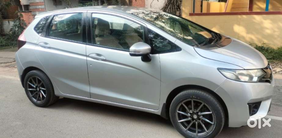 Honda Jazz V Cvt, 2017, Petrol