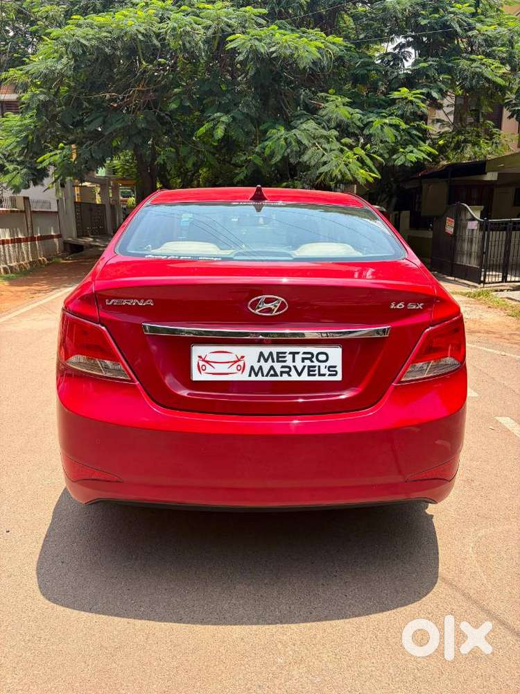 Hyundai Verna 1.6 Sx (o) Vtvt, 2016, Petrol