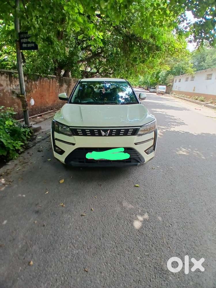 Mahindra Xuv300 Petrol 2023