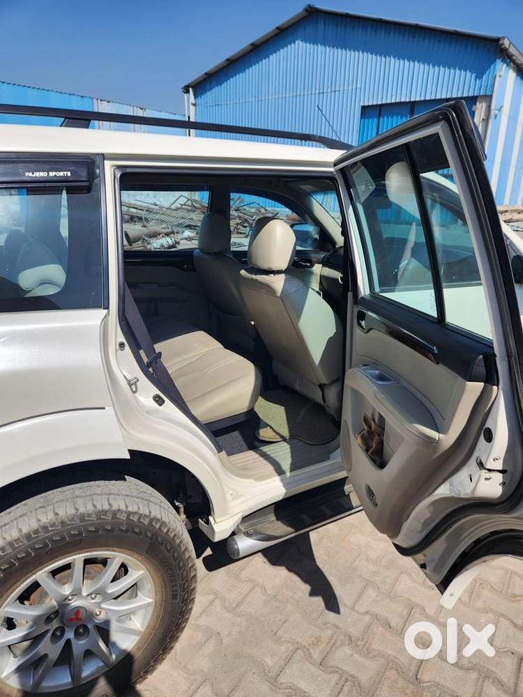 Mitsubishi Pajero Sport 2017 Diesel 85000 Km Driven
