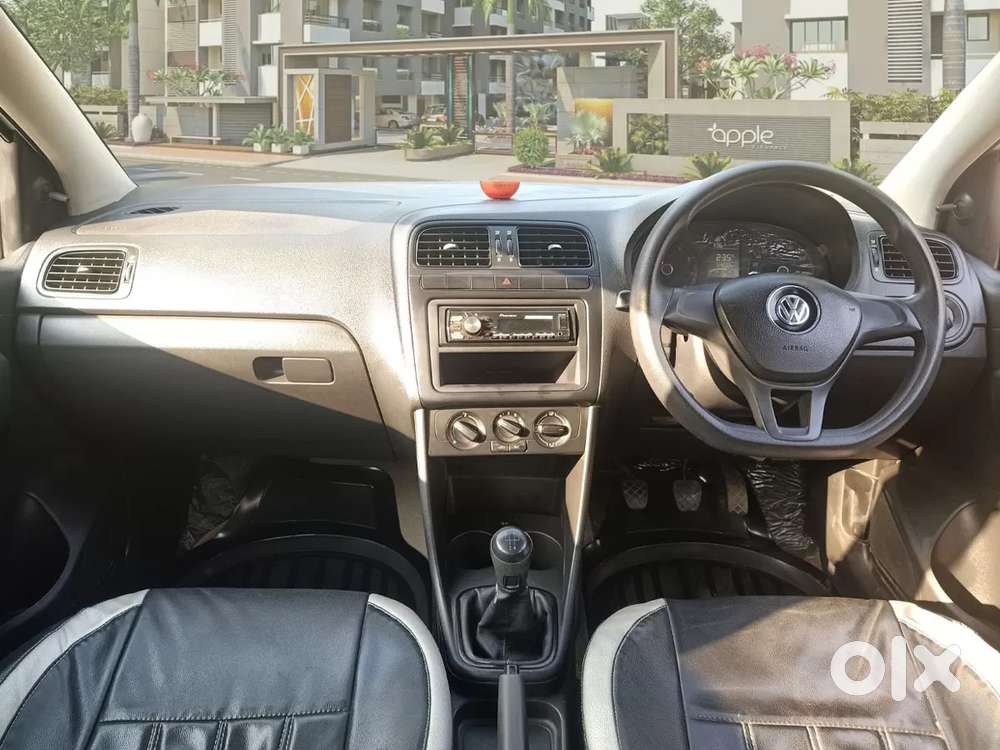 Volkswagen Polo Petrol Comfortline 1.2l, 2015, Petrol