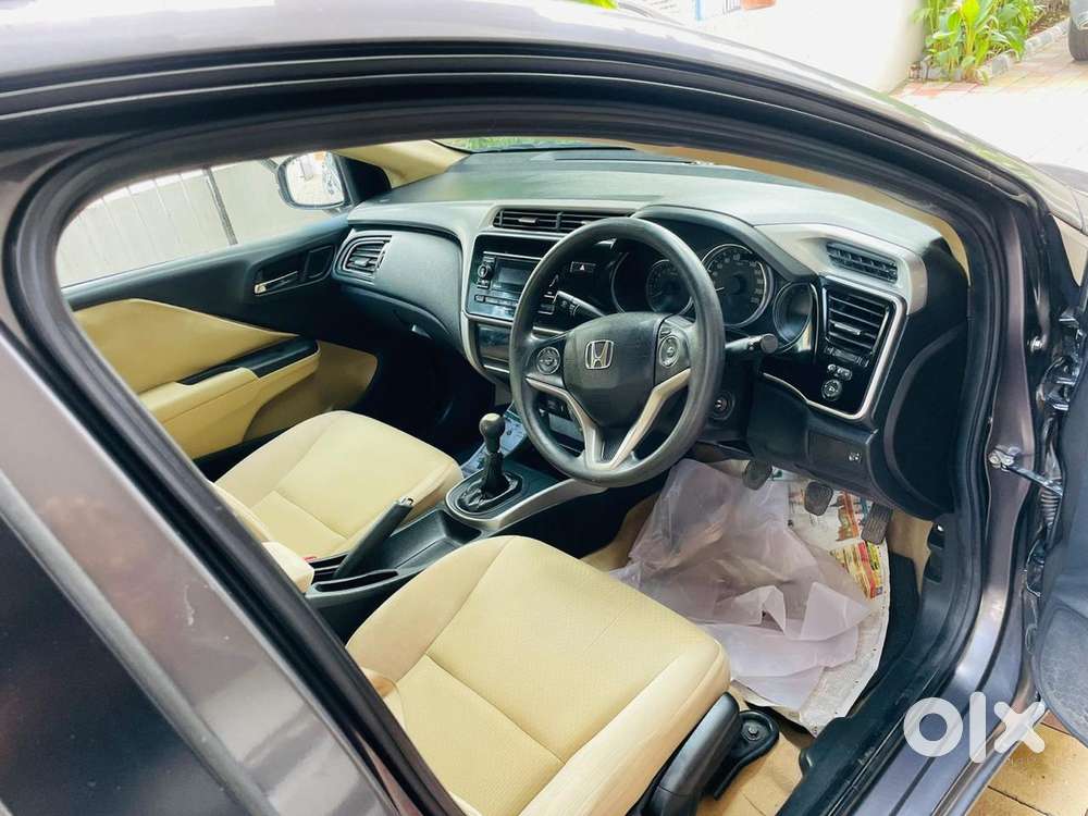Honda City I-vtec Sv, 2018, Petrol