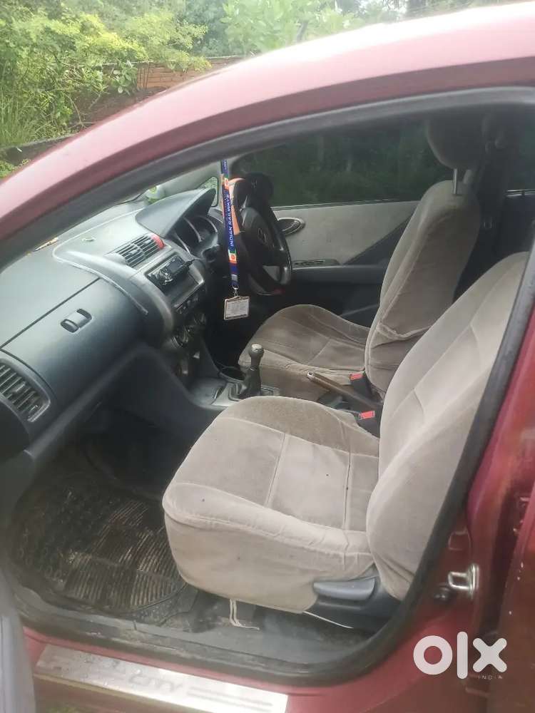 Honda City Zx Petrol 2004