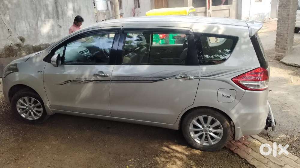 Maruti Suzuki Ertiga 2015 Diesel 116000 Km Driven