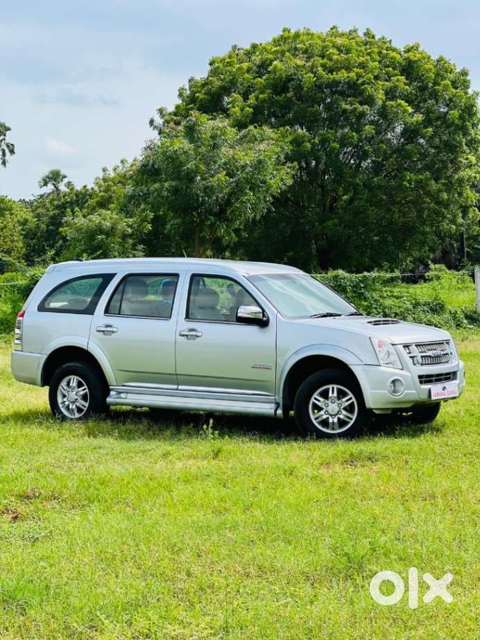 Isuzu Mu 7 4x2, 2015, Diesel