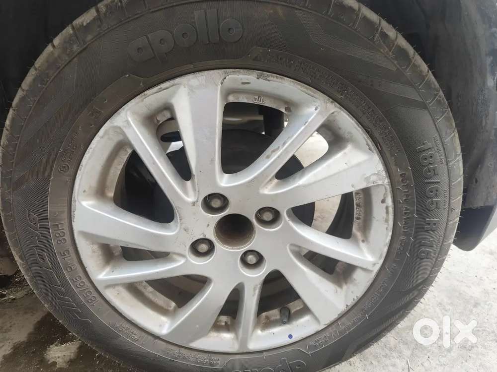 Swift In Excellent Condition For Sale