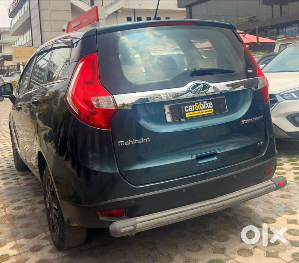 Mahindra Marazzo M8, 2018, Diesel