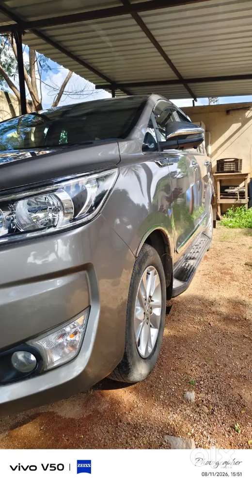 Toyota Innova Crysta 2023