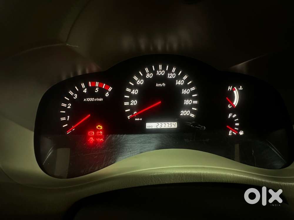 Toyota Innova Diesel 2011