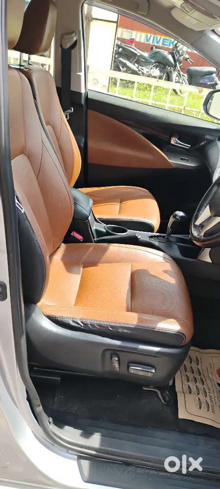 Innova Crysta