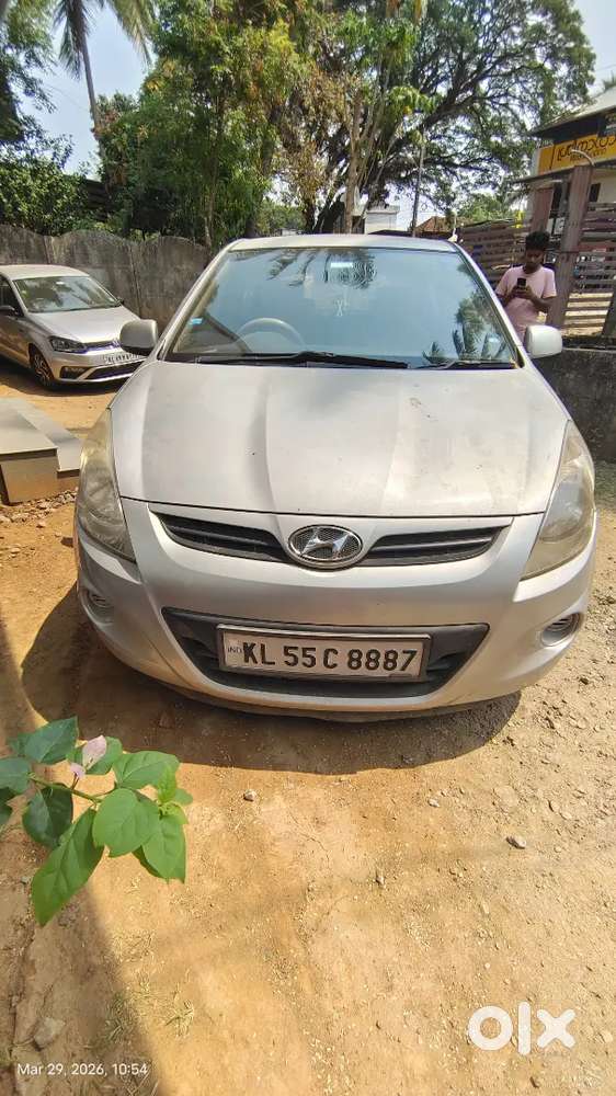Well Maintained Hyundai I20 2009 Model Silver Colour