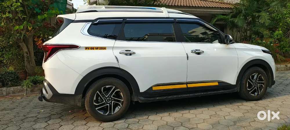 Kia Carens 1.5 Prestige 2025