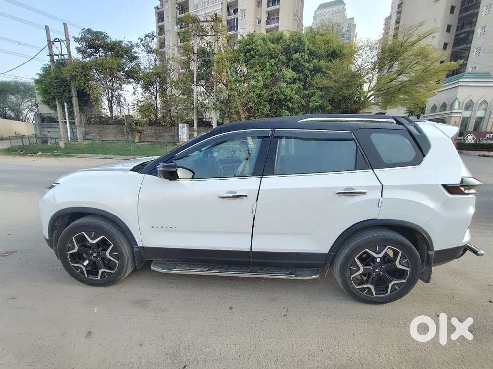 Tata Safari Plus Stealth 2023 Nov Month Ki H Gadi