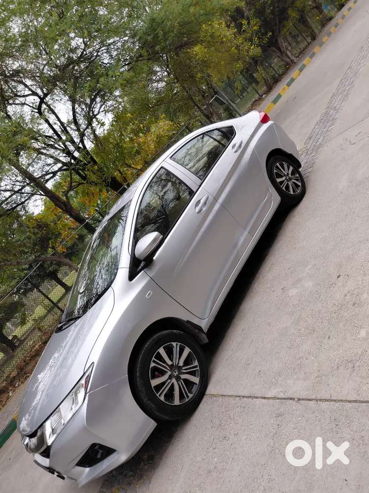 Honda City Ivtec Petrol+cng 2014 Model 1st Owner