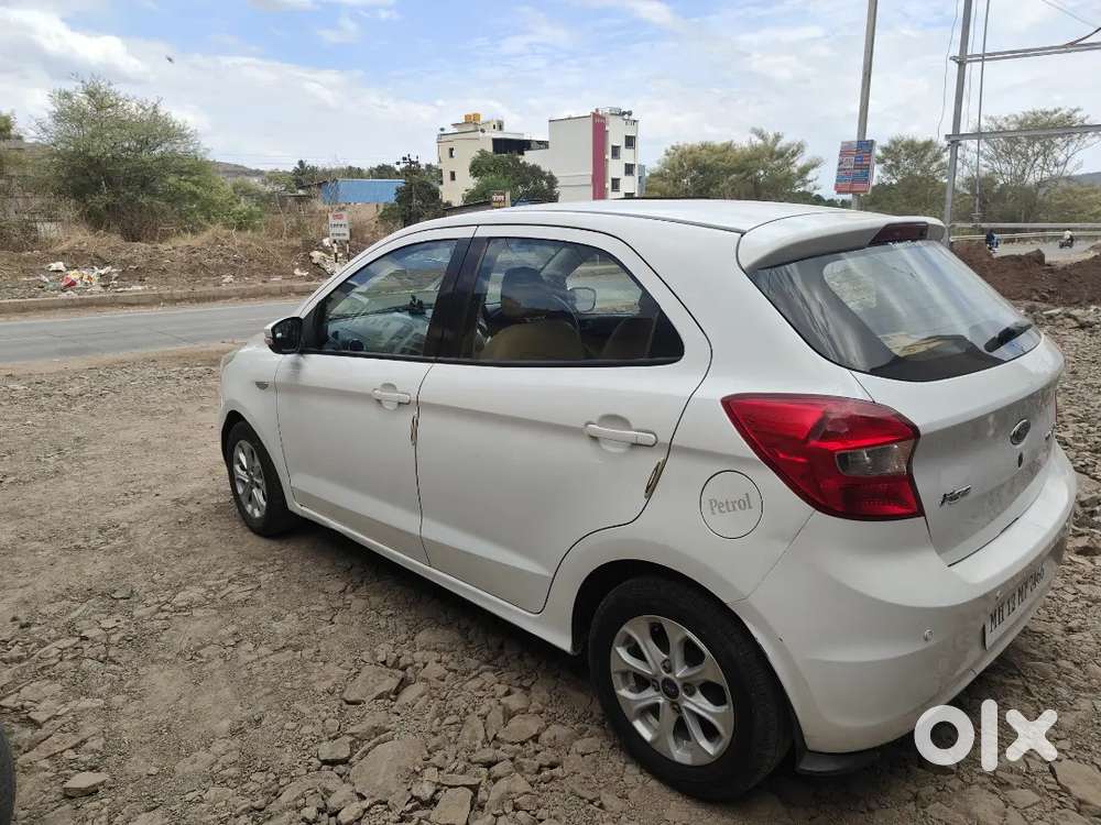 Ford Figo Titanium 2015 Petrol+cng  Rc Updated  92,000 Km