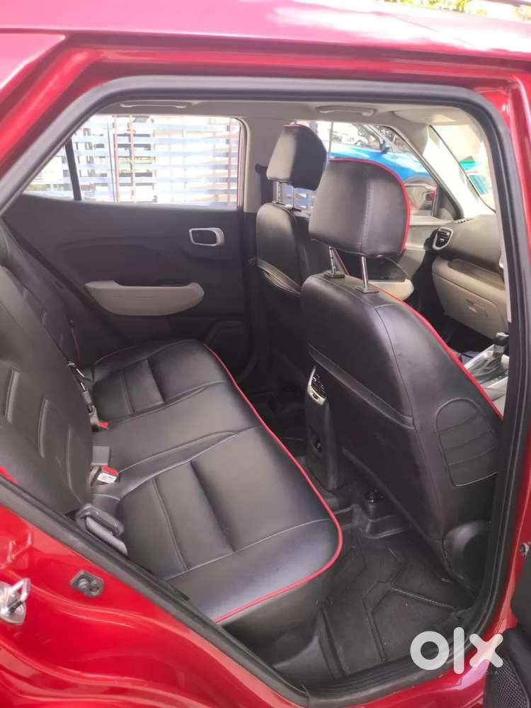 Hyundai Venue 1.0 S (o) Turbo Dct, 2025, Petrol