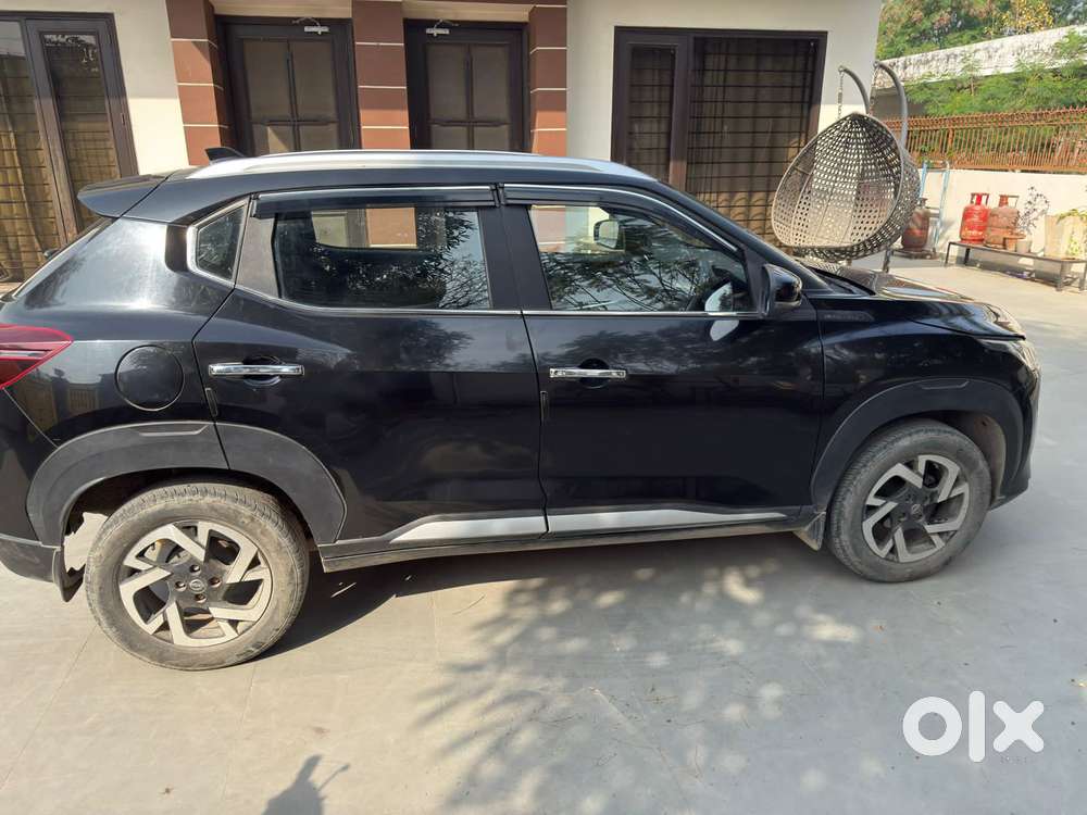 Nissan Magnite 1.0 Xv Premium Turbo Cvt (o), 2022, Petrol