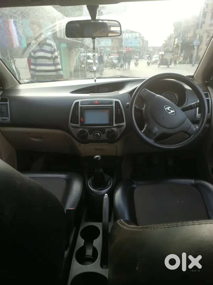 Hyundai I20 2014 Petrol Well Maintained