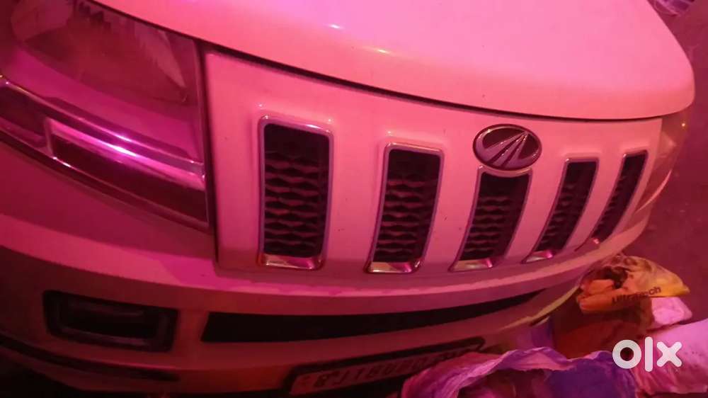 Mahindra Tuv 300 2015