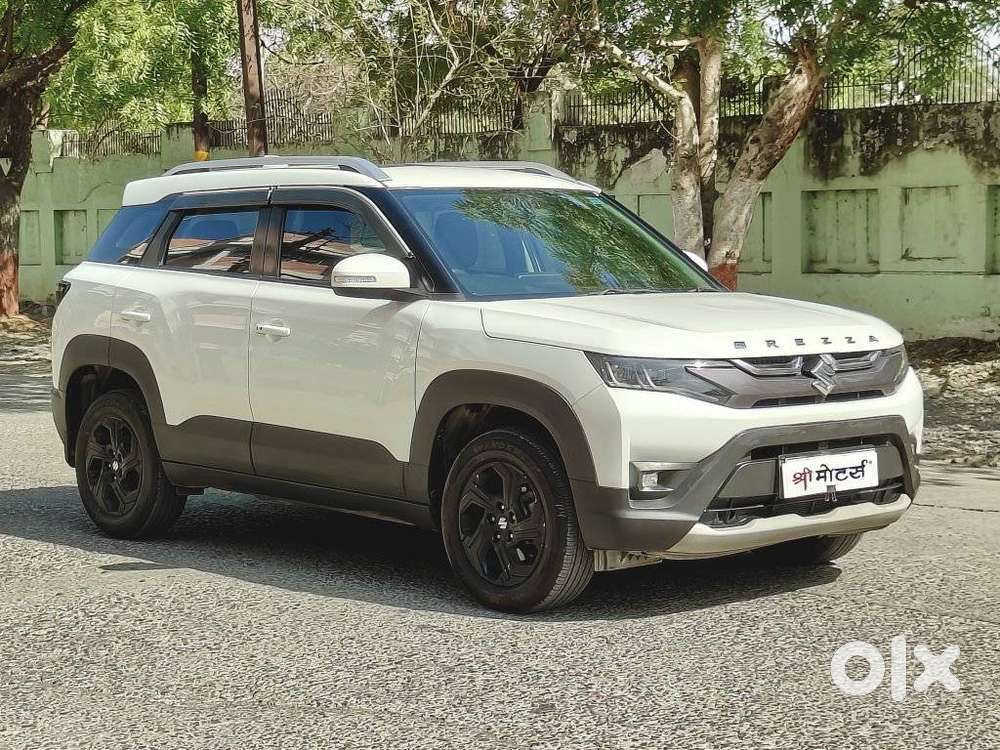 Maruti Suzuki Brezza 1.5 Zxi Smart Hybrid Dual Tone, 2023, Petrol