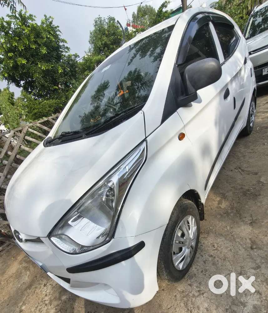 Hyundai Eon 2015 Petrol Well Maintained