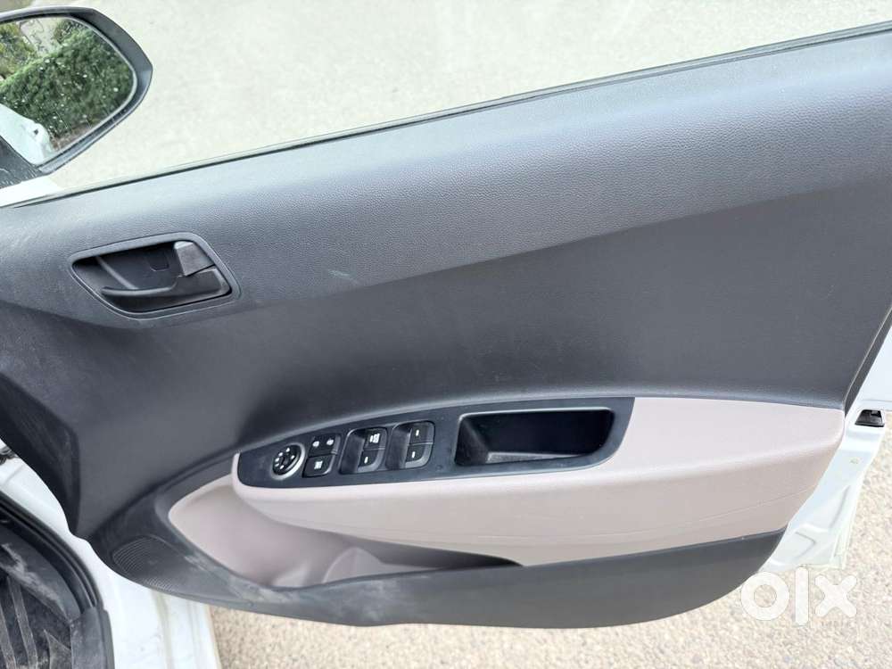 Hyundai Grand I10 2013-2016 Sportz, 2019, Petrol