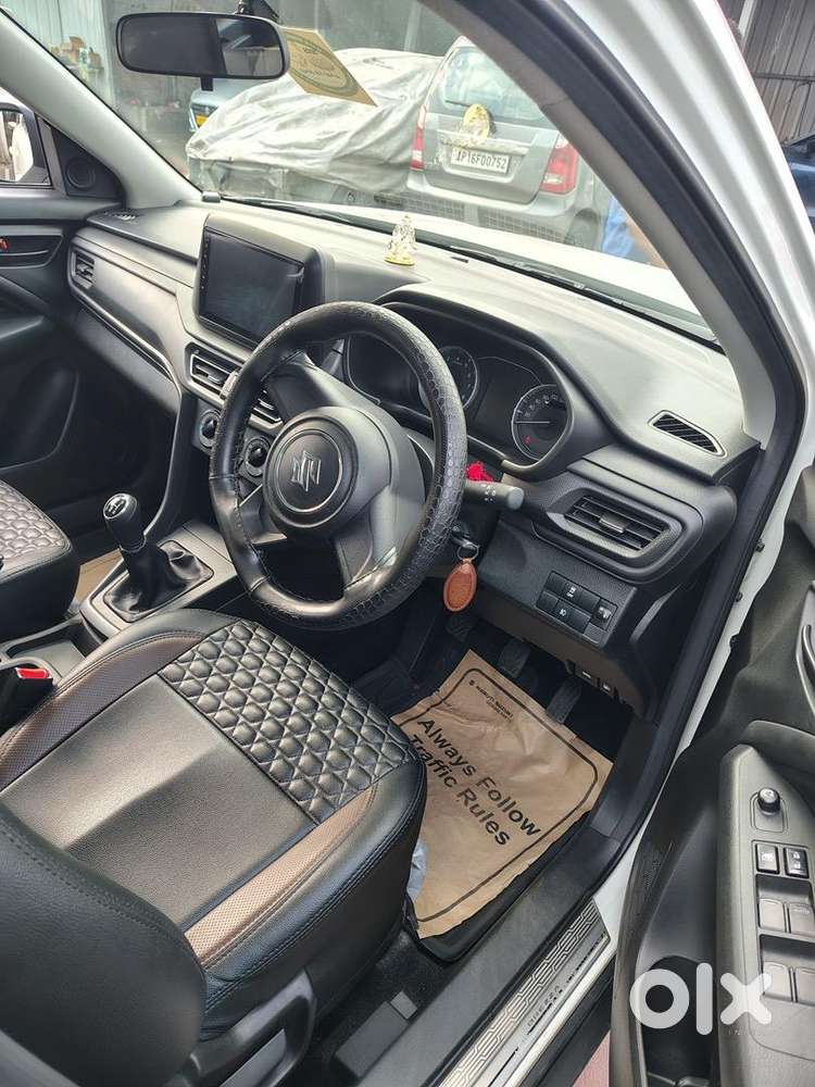 Maruti Suzuki Brezza Petrol Well Maintained