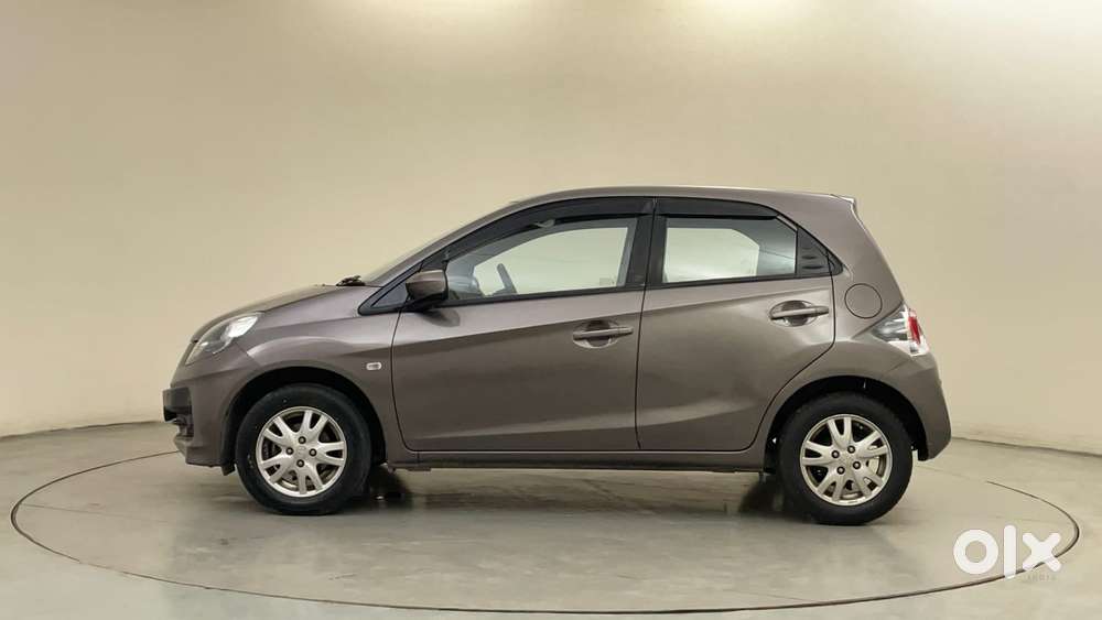 Honda Brio V Mt, 2013, Petrol